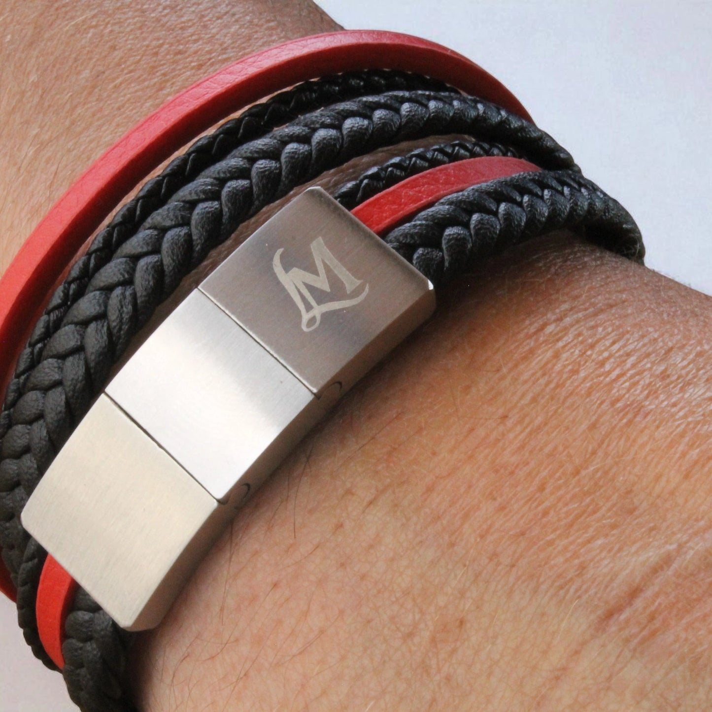 Bracelet homme cuir rouge – Le Passionné | MenacL