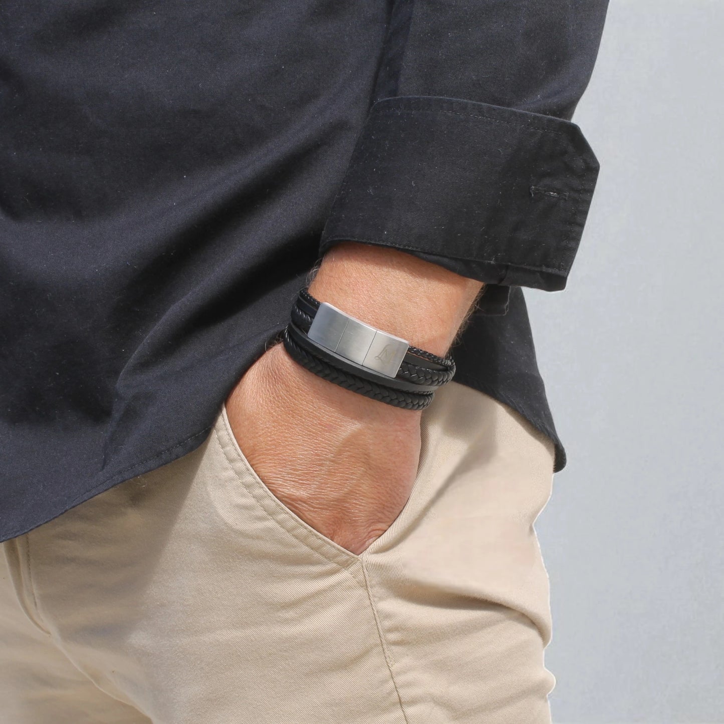 Bracelet homme cuir noir – Le Stratège | MenacL